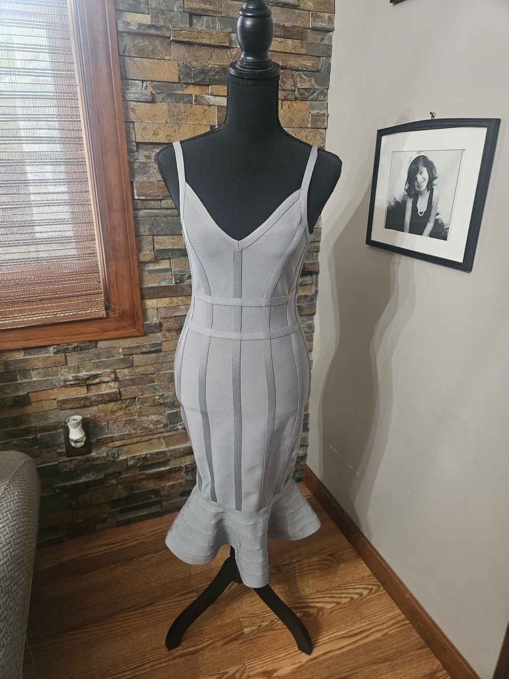 Gray Sleeveless V-Neck Midi Bodycon Dress with Ruffle Hem